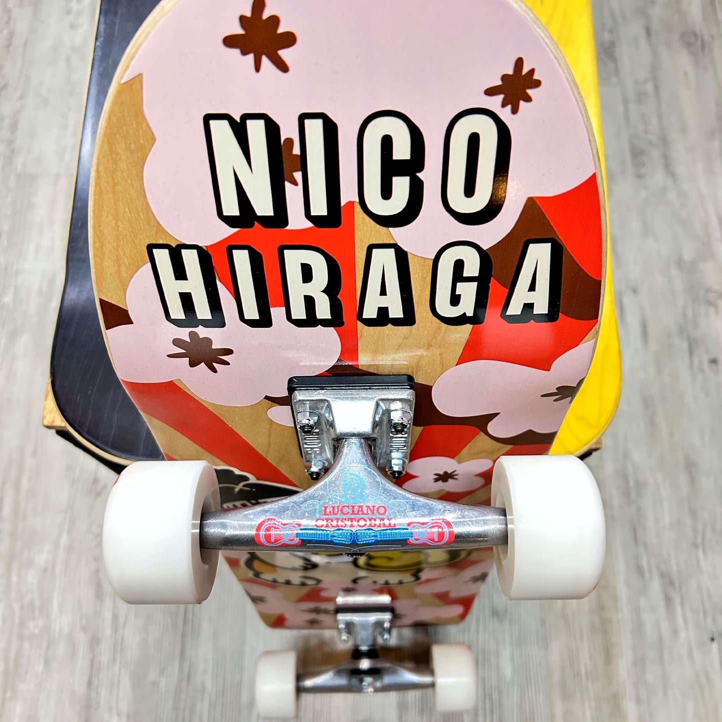 Skate Completo Chico Stix Pro Model Nico Hiraga 8.73"