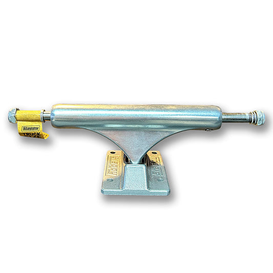 Truck Slappy Doble Perforado 136 – Para Tabla 8.0"