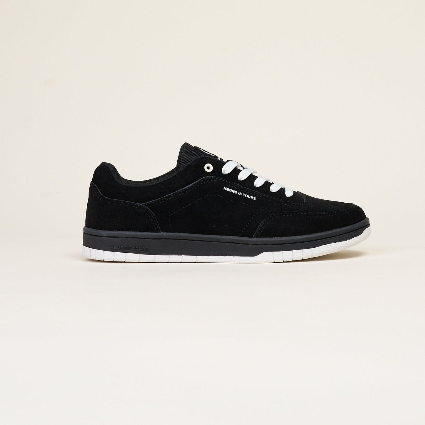 HERMAN 3 BLACK N WHITE